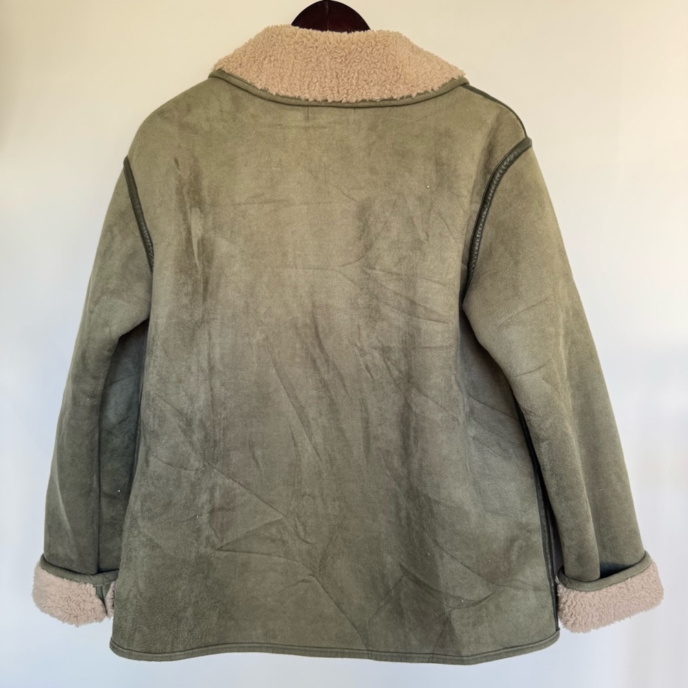 Indi & Cold Short Shearling Coat in Khaki - Picture 12 of 14